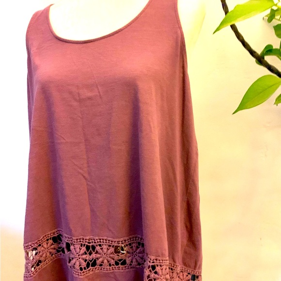 Tops - 22) Lace Trimmed Tank Tops Casual Loose Fit Sleeveless Camisoles Dress Blouse